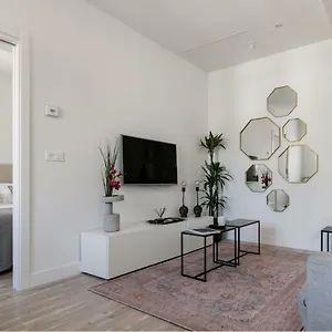 Apartamento Eclectico En El Centro De La Ciudad, San Sebastián